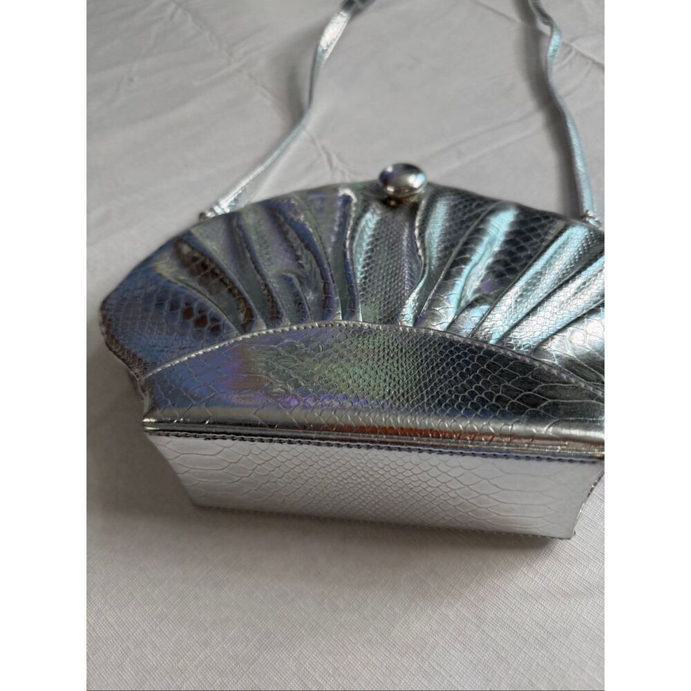 Far Nine Vintage Silver Seashell Retro Boho Chic Purse Handbag - Picture 6 of 9